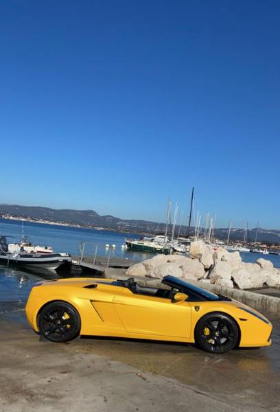 Lamborghini décapotable pour mariage dans le var Toulon 83 paca ou louer une voiture de luxe avec chauffeur location de voiture pour anniversaire 